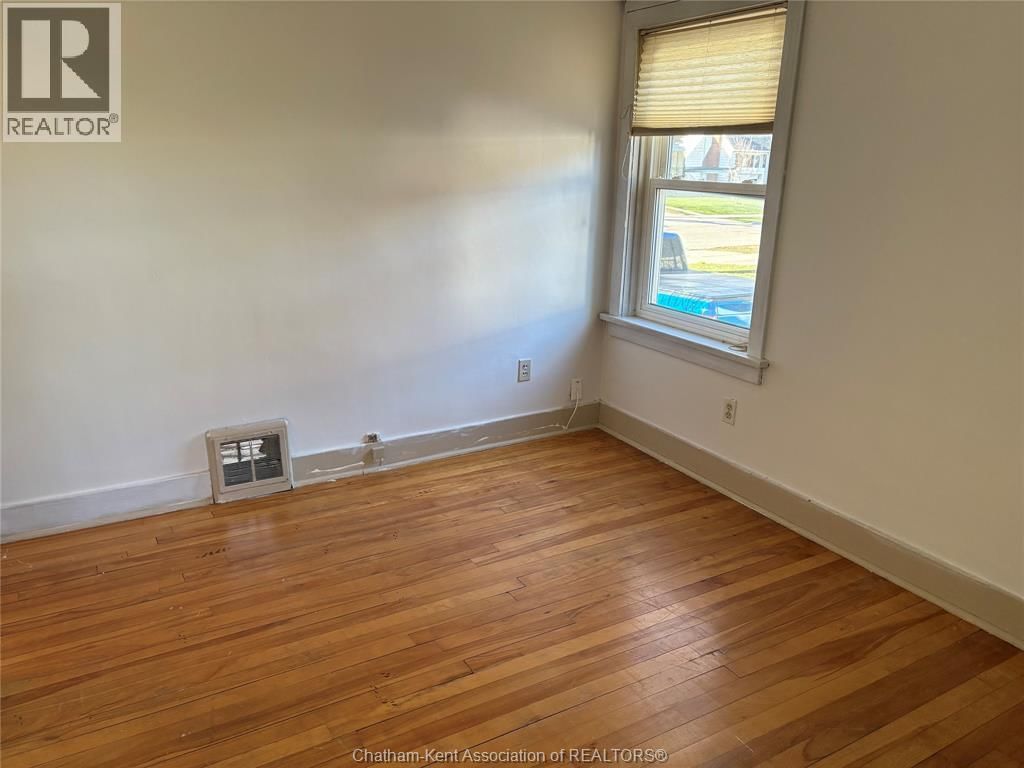 20 KERR AVENUE Image 13