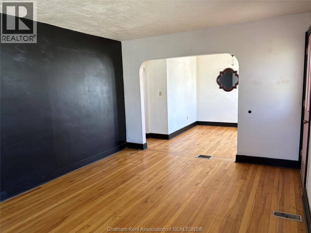 20 KERR AVENUE Image 3