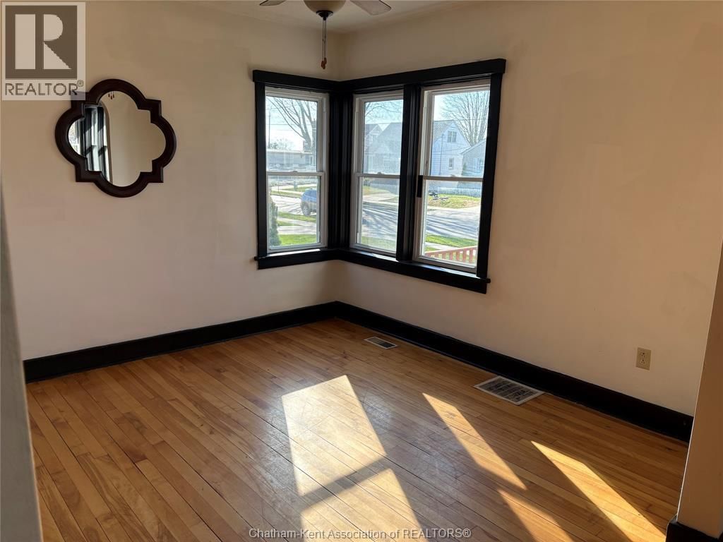 20 KERR AVENUE Image 6