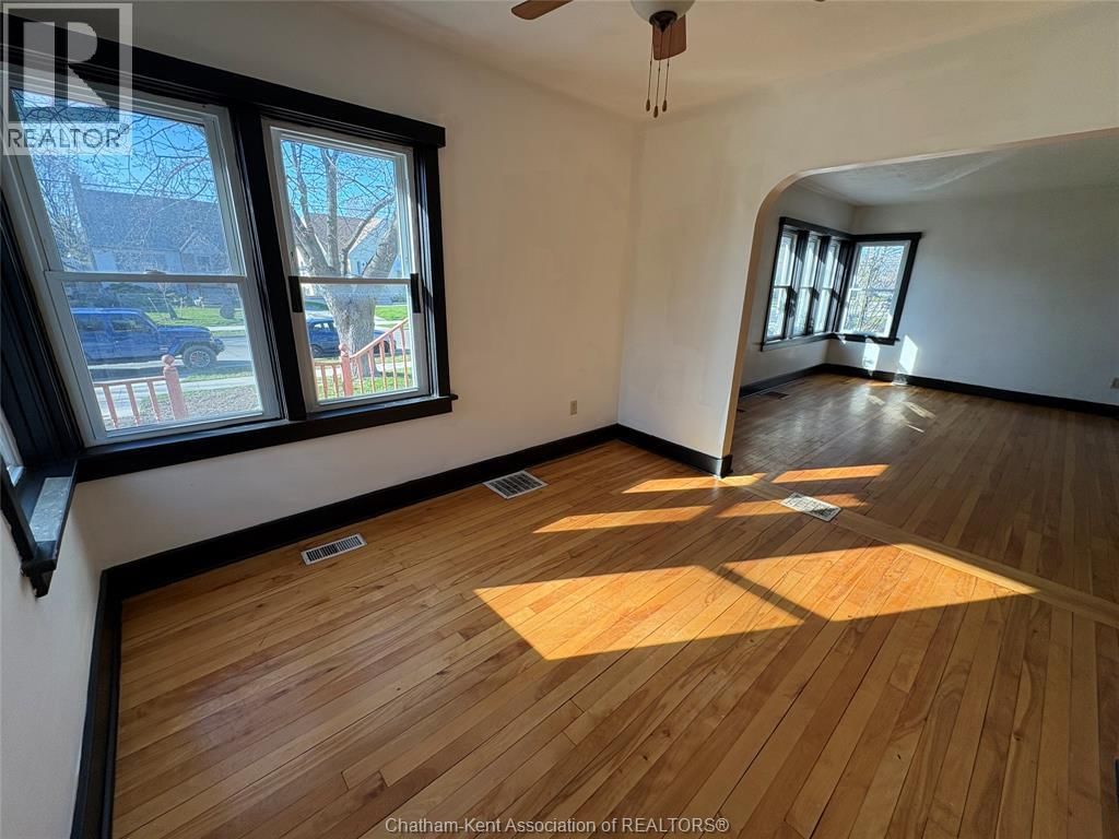 20 KERR AVENUE Image 7