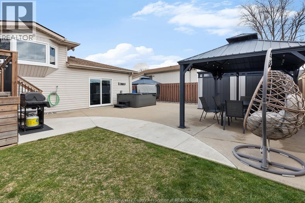 121 MEDITERRANEAN AVENUE Image 22