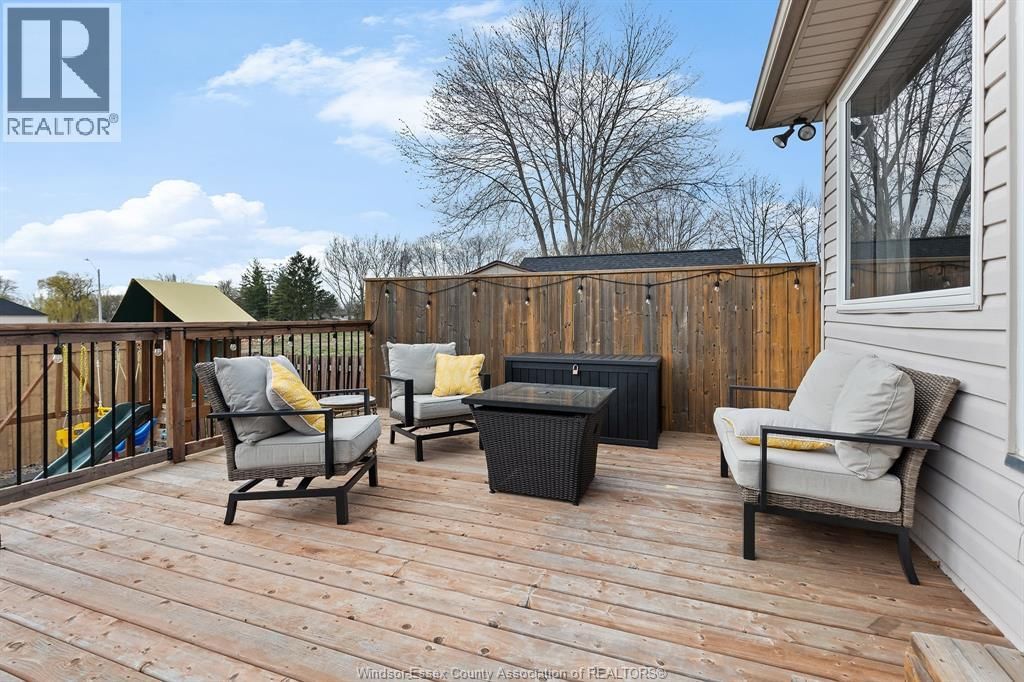 121 MEDITERRANEAN AVENUE Image 24