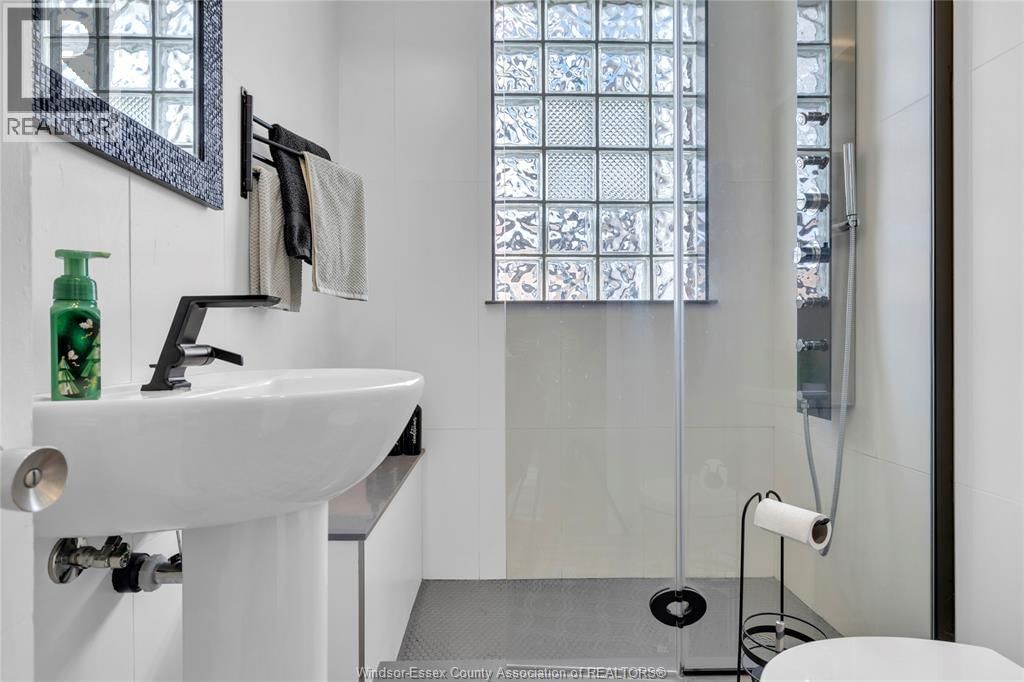 2150 LINCOLN ROAD Image 14