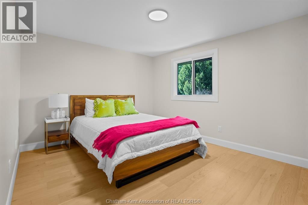 3 ACADEMY CRESCENT Image 19