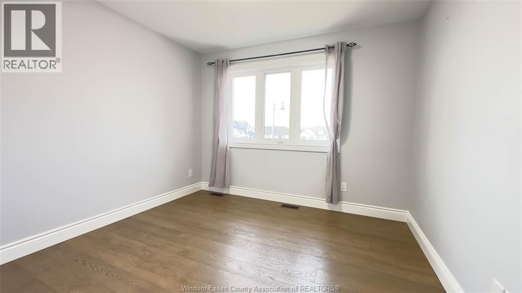 74 DUNDEE DRIVE Image 27