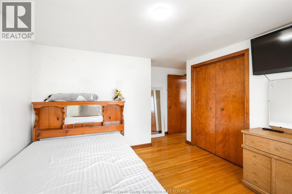 2563 ROSSINI BOULEVARD Image 12