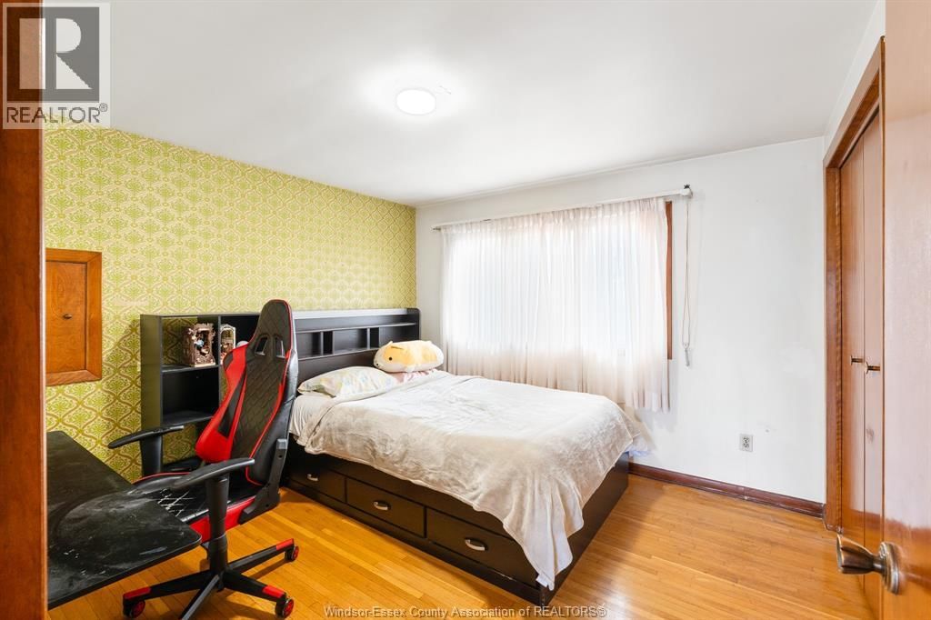 2563 ROSSINI BOULEVARD Image 13