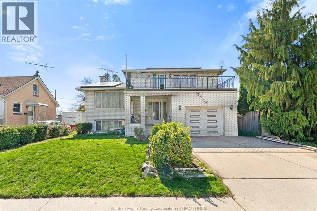 2563 ROSSINI BOULEVARD Image 2