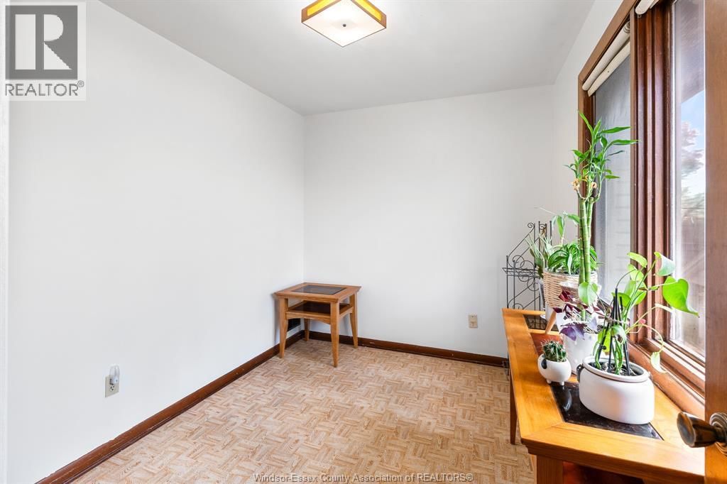 2563 ROSSINI BOULEVARD Image 26