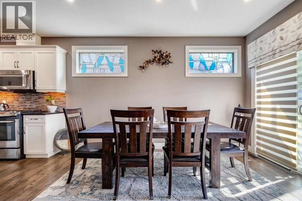 42 LANZ BOULEVARD Image 14