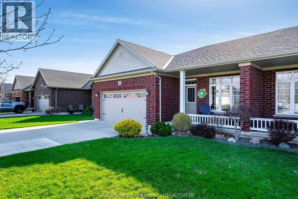 42 LANZ BOULEVARD Image 37