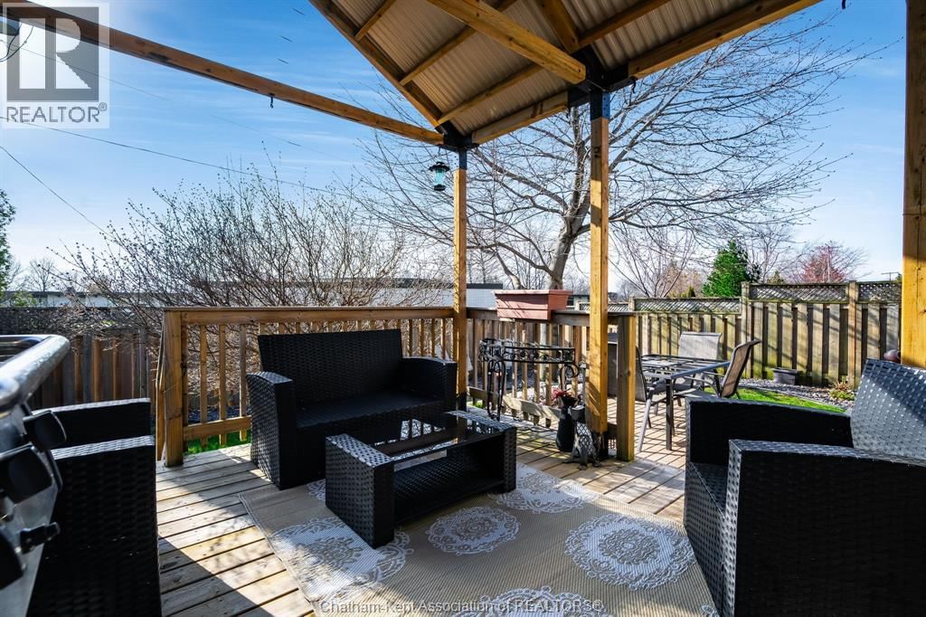 42 LANZ BOULEVARD Image 40