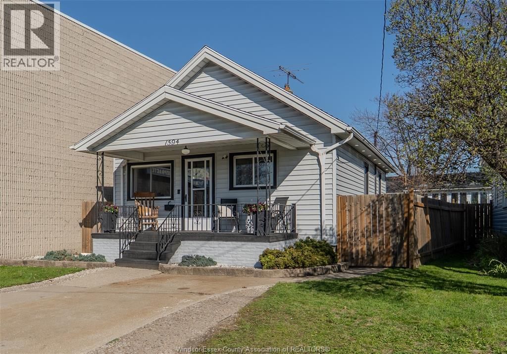 1594 TECUMSEH ROAD WEST Image 3