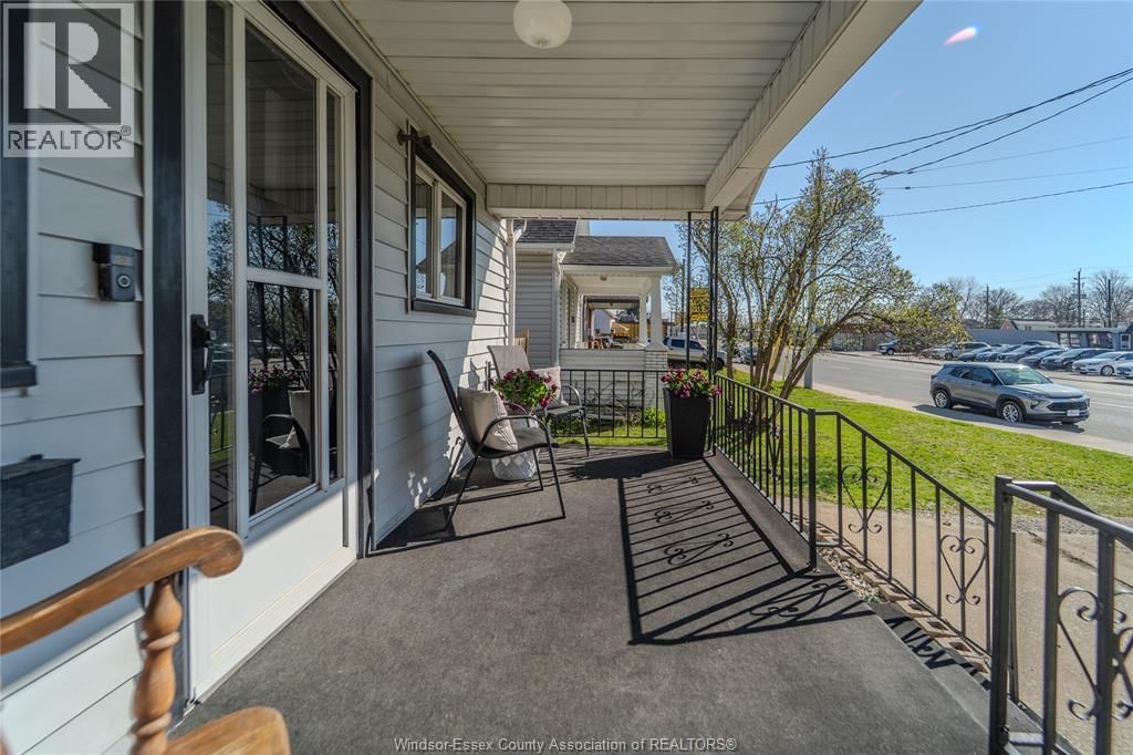 1594 TECUMSEH ROAD WEST Image 4