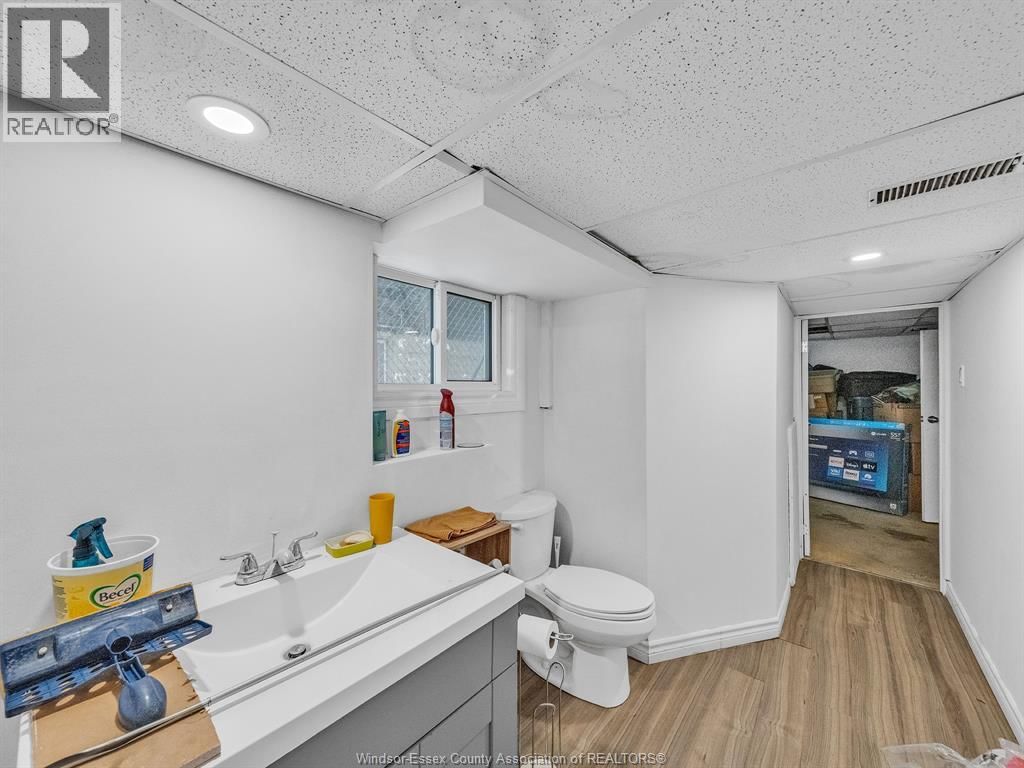 527-531 MCEWAN Image 14