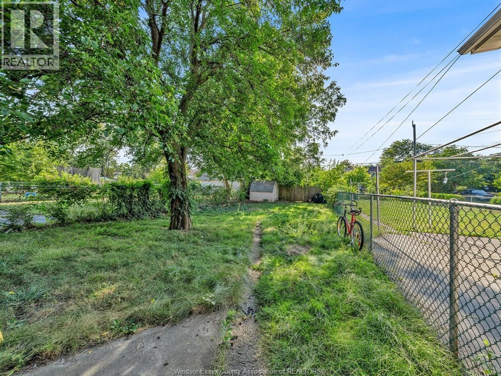 527-531 MCEWAN Image 18