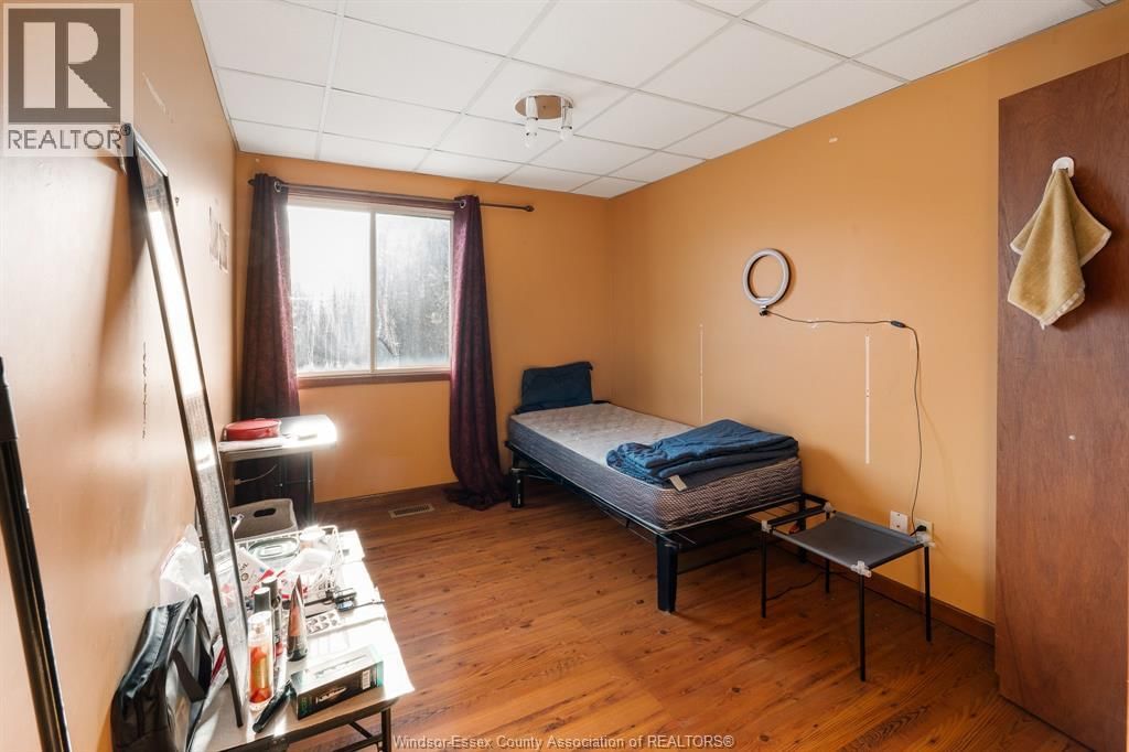 497 CARON AVENUE Image 17