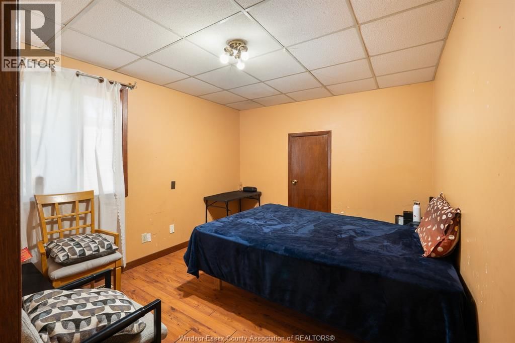 497 CARON AVENUE Image 31