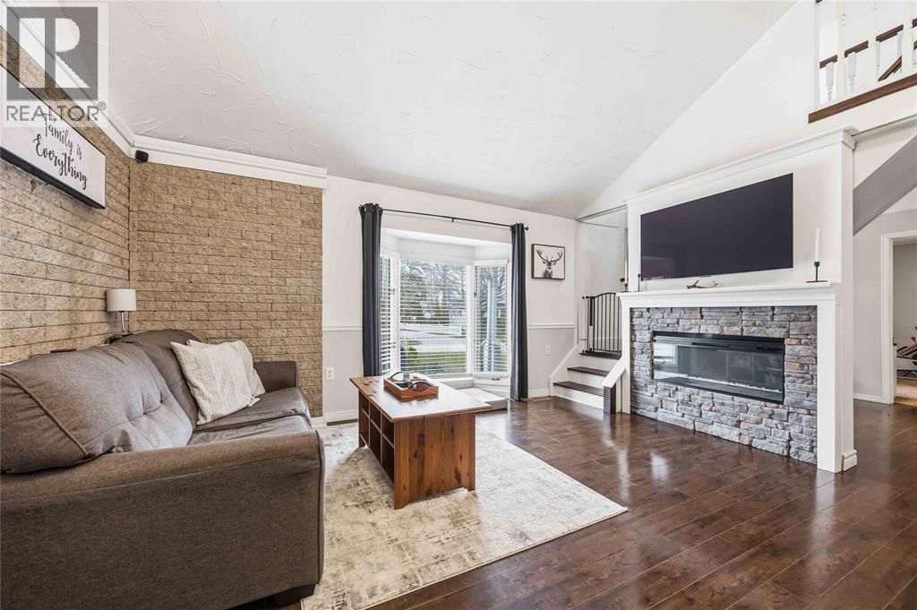 48 CROSS STREET Image 11