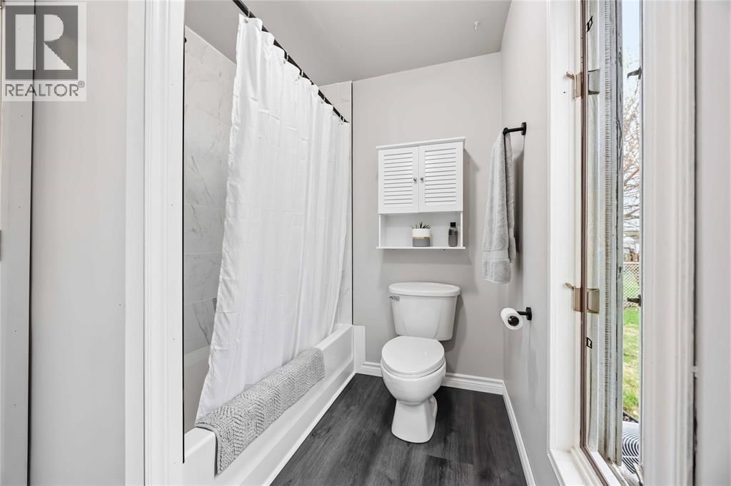 48 CROSS STREET Image 25