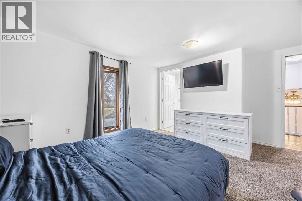 48 CROSS STREET Image 28