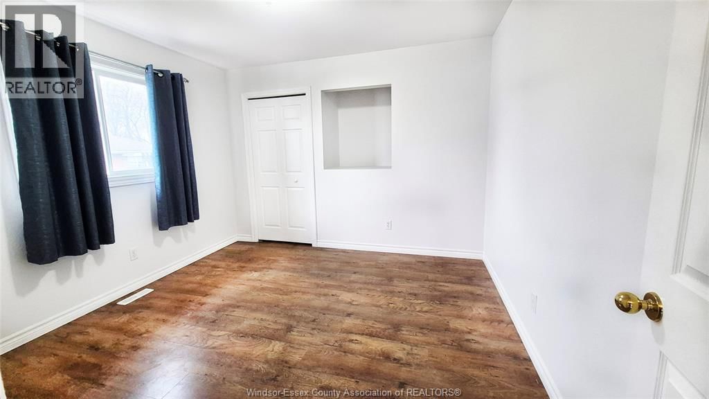 3908 BYNG ROAD Image 10