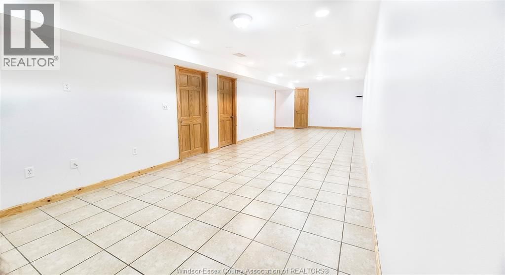 3908 BYNG ROAD Image 21