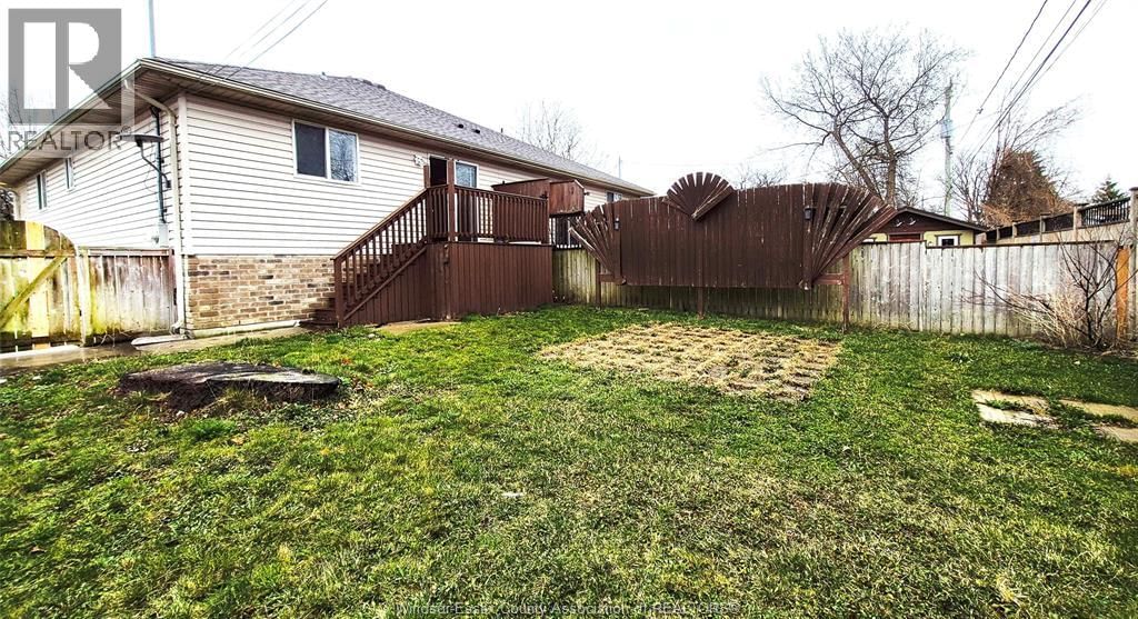 3908 BYNG ROAD Image 30