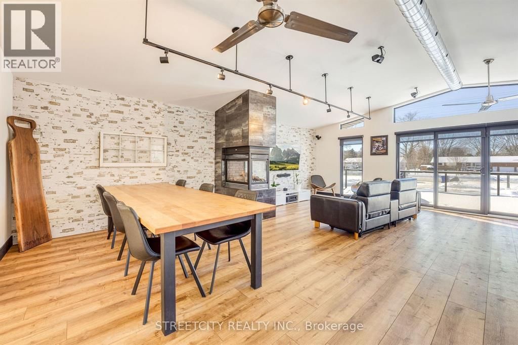 747 BROADWAY STREET Image 13