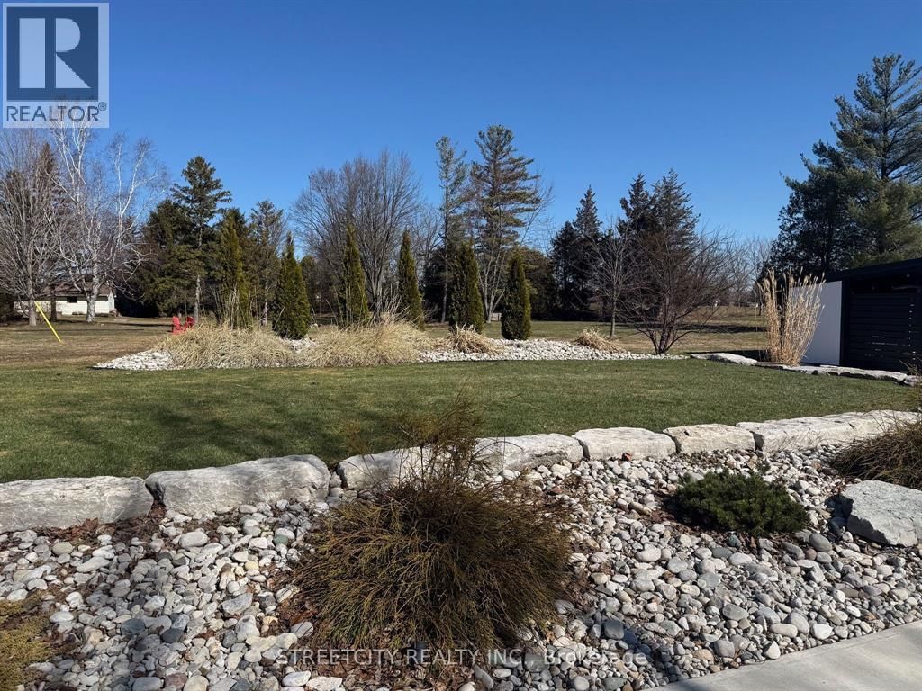 747 BROADWAY STREET Image 4