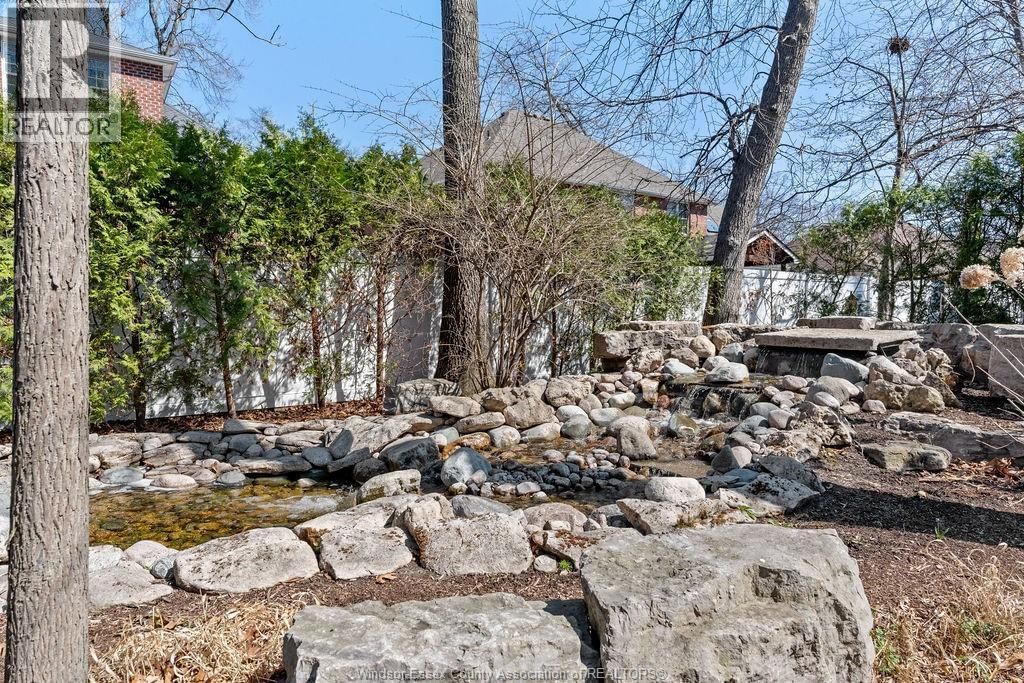 2240 SUZANNE STREET Image 43