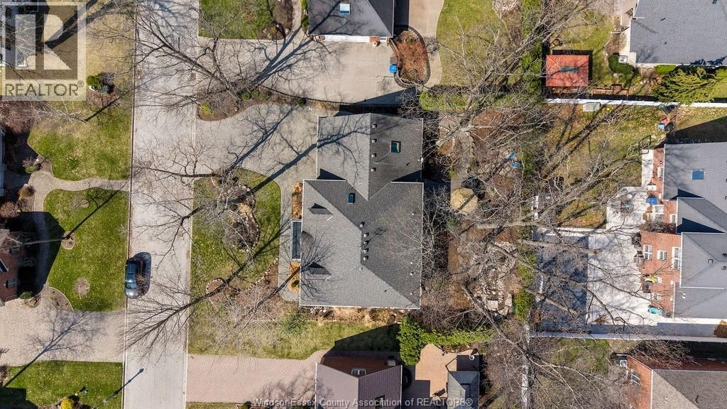 2240 SUZANNE STREET Image 45