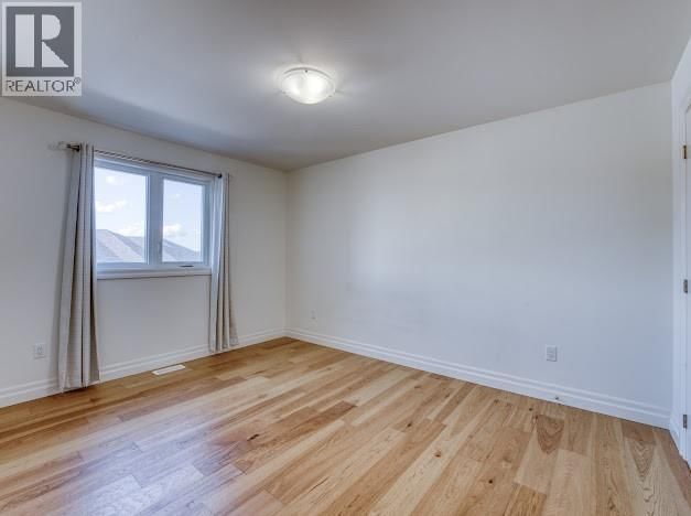 116 LANE STREET Image 17