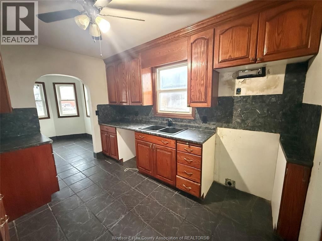 23 MARLBOROUGH STREET EAST Image 7