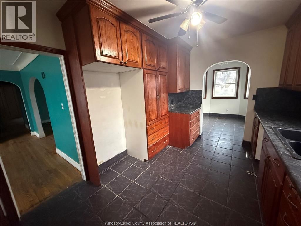 23 MARLBOROUGH STREET EAST Image 8