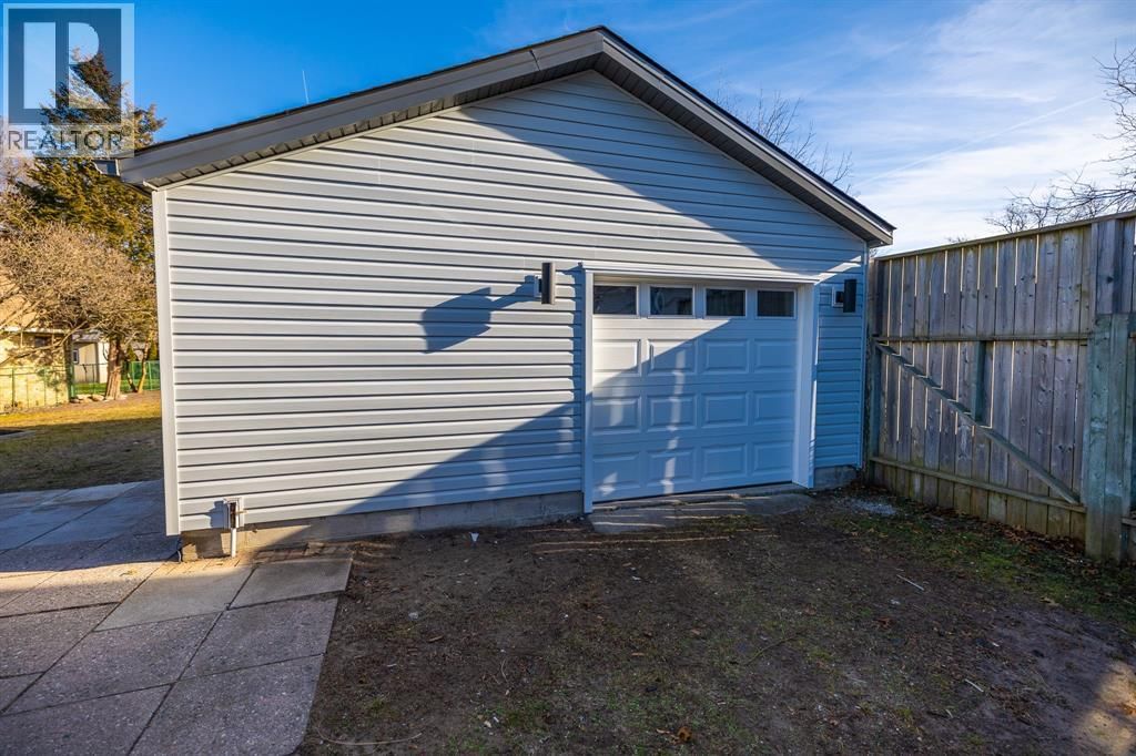 1474 COLBORNE ROAD Image 3