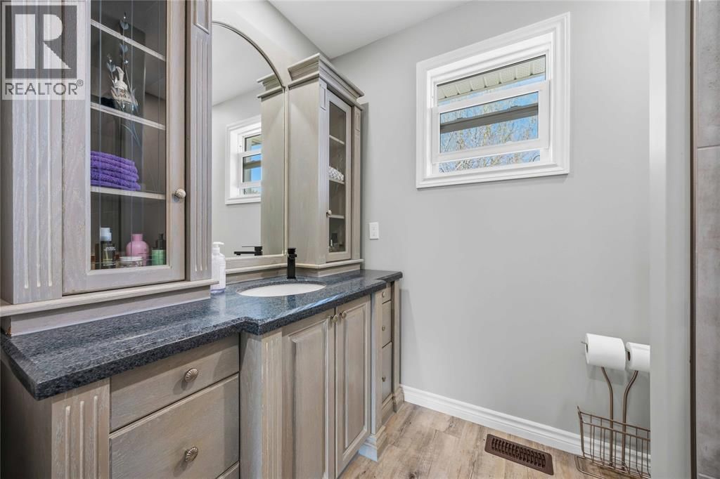 126 CHURCH STREET Image 21