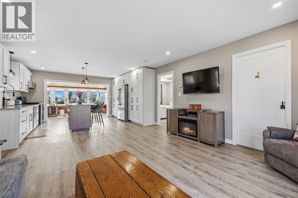 126 CHURCH STREET Image 9