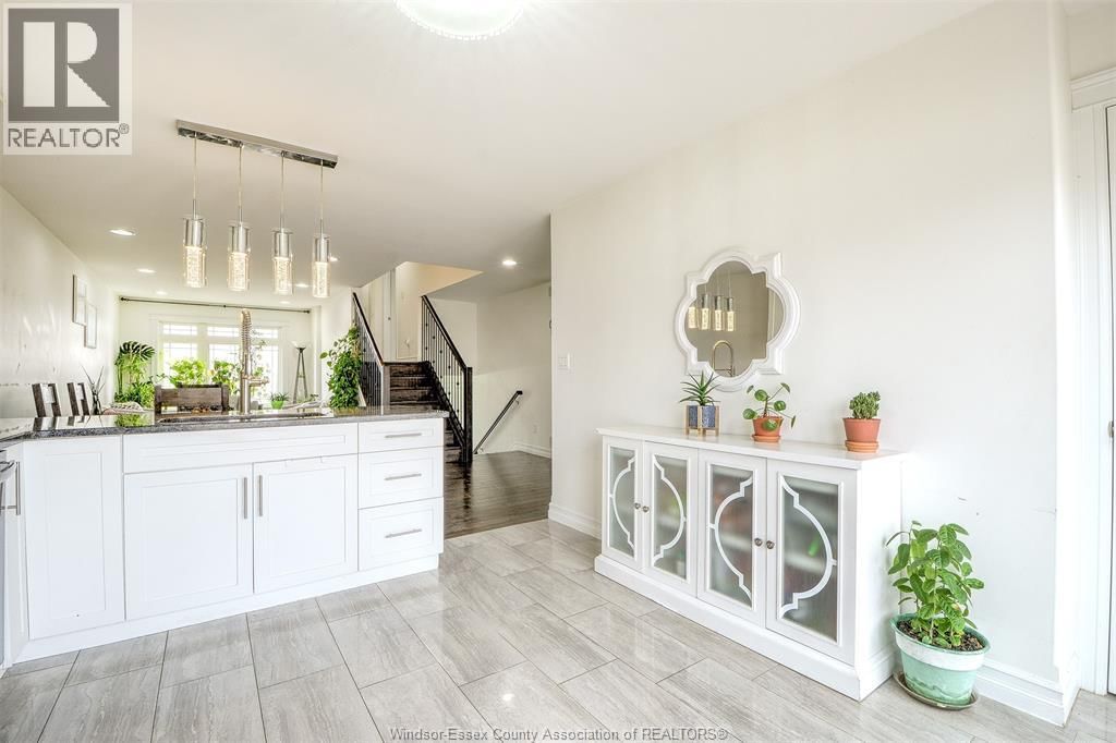 212 ADAMS AVENUE Image 14