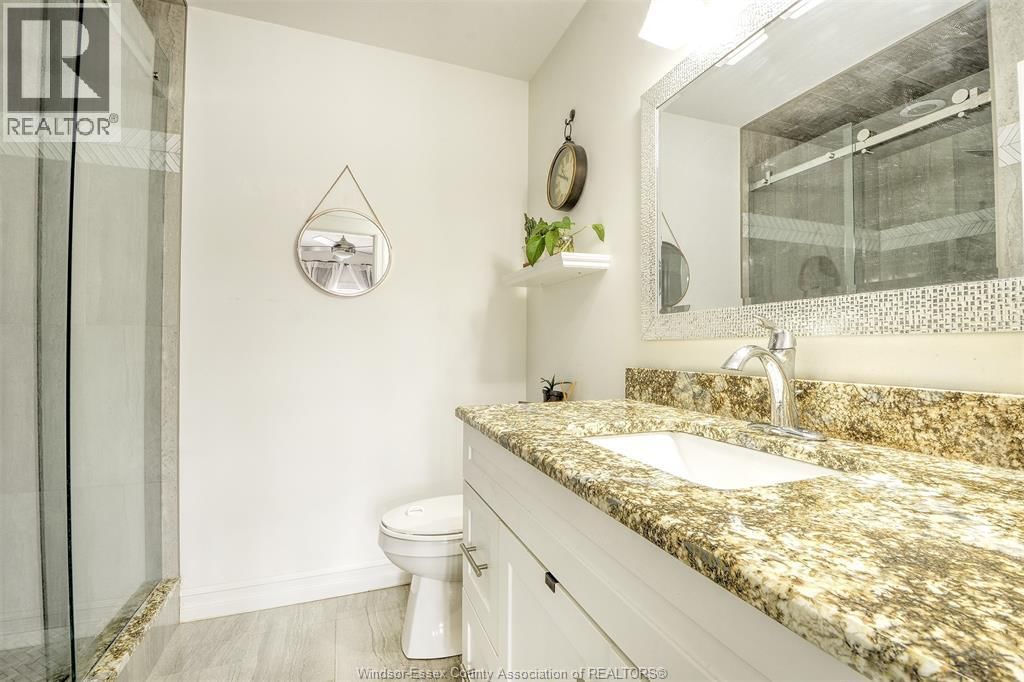 212 ADAMS AVENUE Image 23