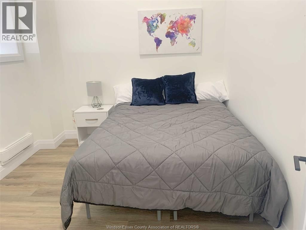 1233 UNIVERSITY AVENUE WEST Image 11