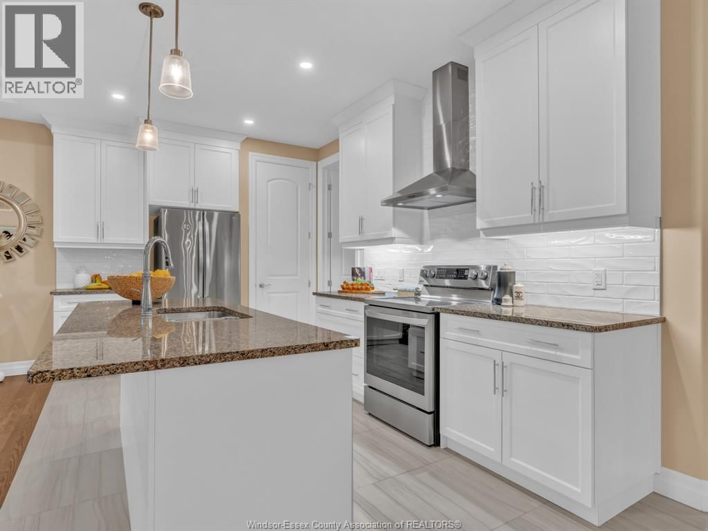 708 FALERIA Image 13