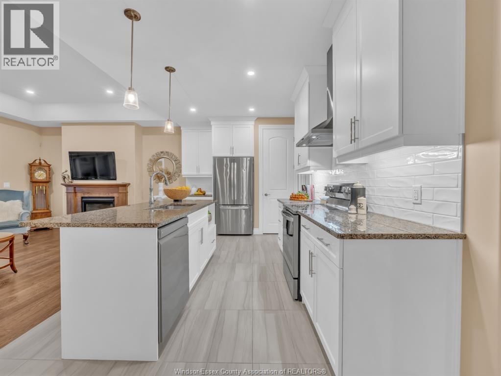 708 FALERIA Image 14