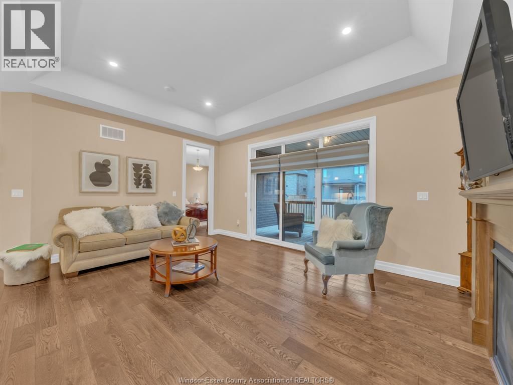 708 FALERIA Image 17