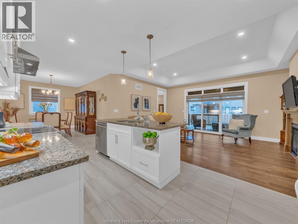 708 FALERIA Image 18