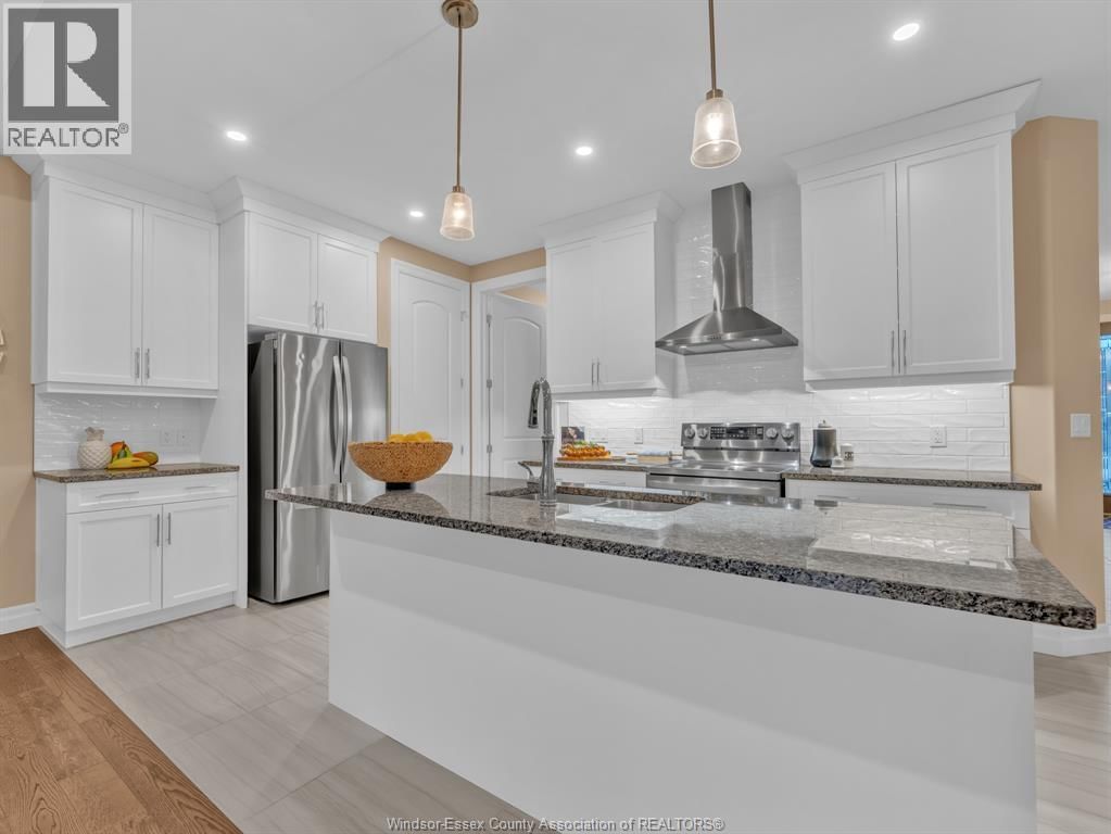 708 FALERIA Image 21