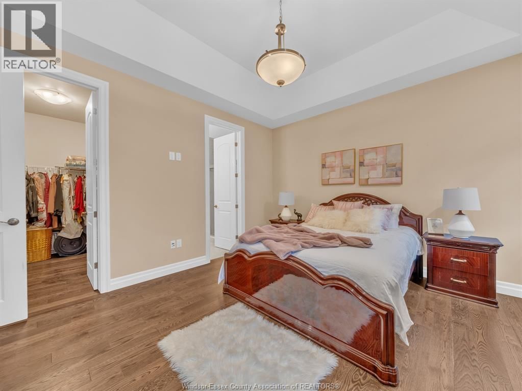 708 FALERIA Image 23