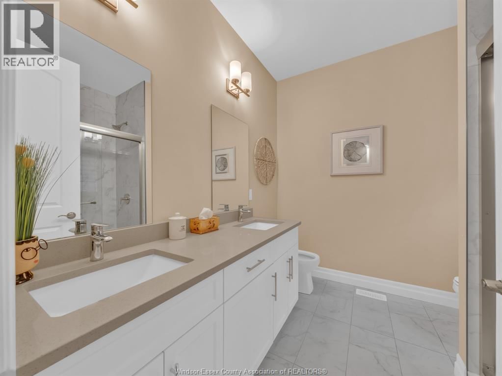 708 FALERIA Image 25