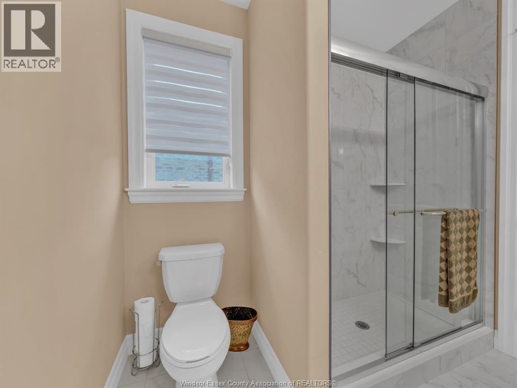 708 FALERIA Image 26