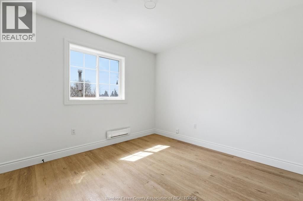 UNIT 2 - 1329 ST ANNE BOULEVARD Image 10